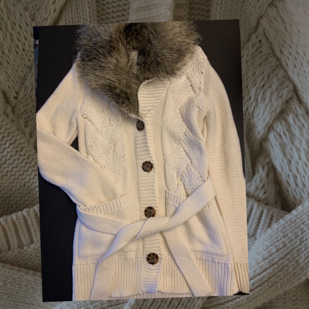 Gap Sweater